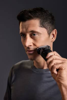 Lewandowski trimming with electric shaver 